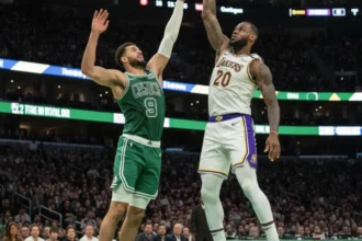 100 amazing basketball facts every fan should know featured image